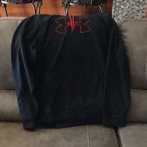 EUC Under Armour black hoodie